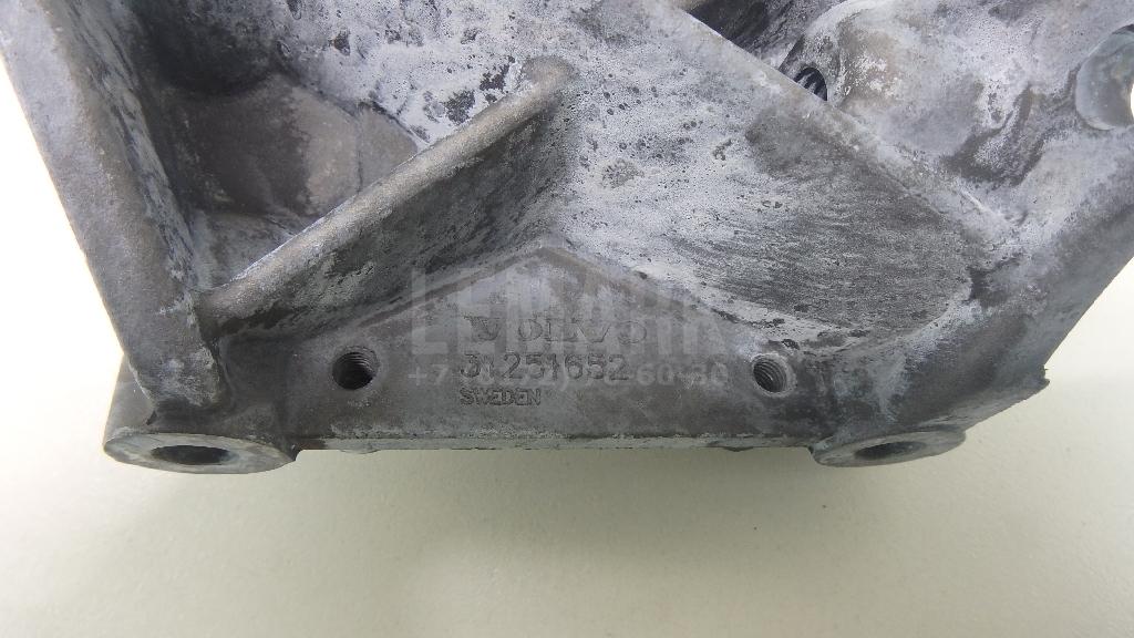 Кронштейн генератора для  Ford Focus II 2005-2008