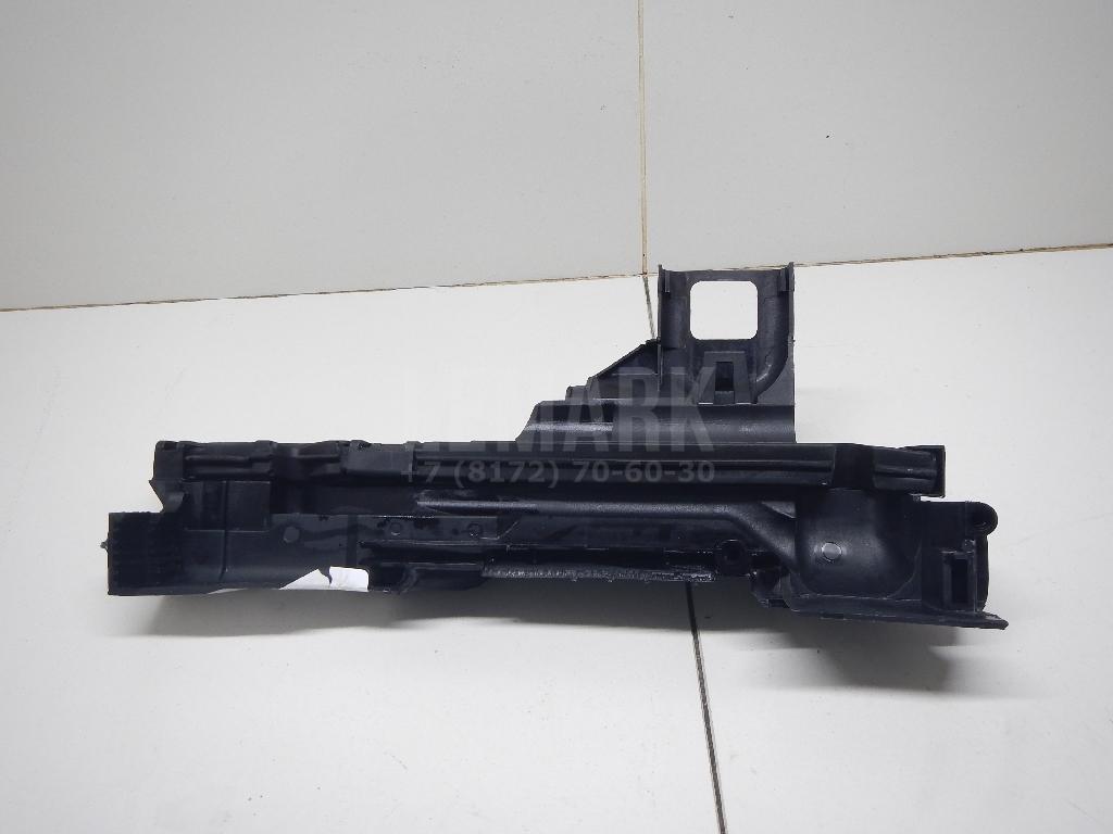 Кронштейн радиатора для  BMW X3 E83 2004-2010