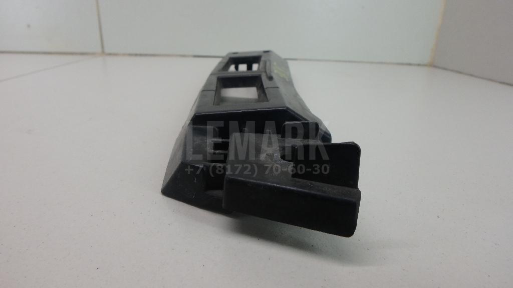 Кронштейн заднего бампера правый для  BMW X5 E70 2007-2013