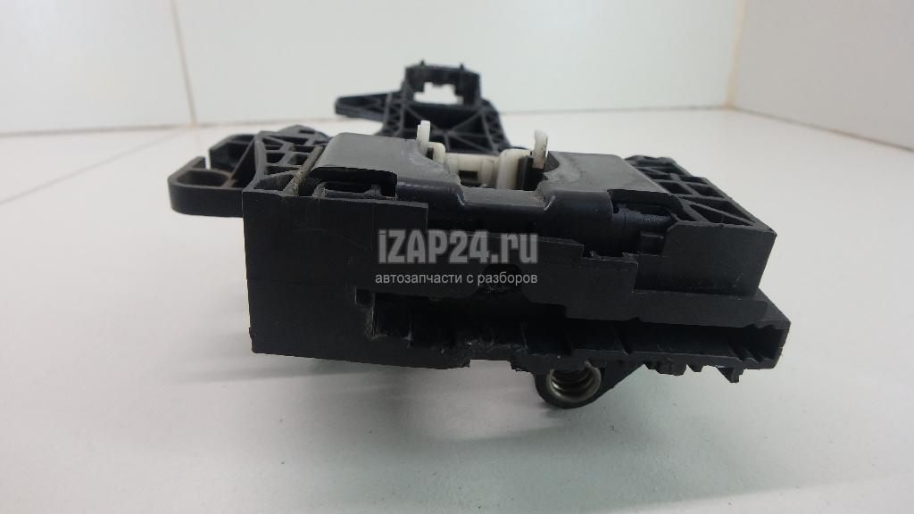 4L0839885H Кронштейн ручки VAG Q7 [4L] (2005 - 2015)
