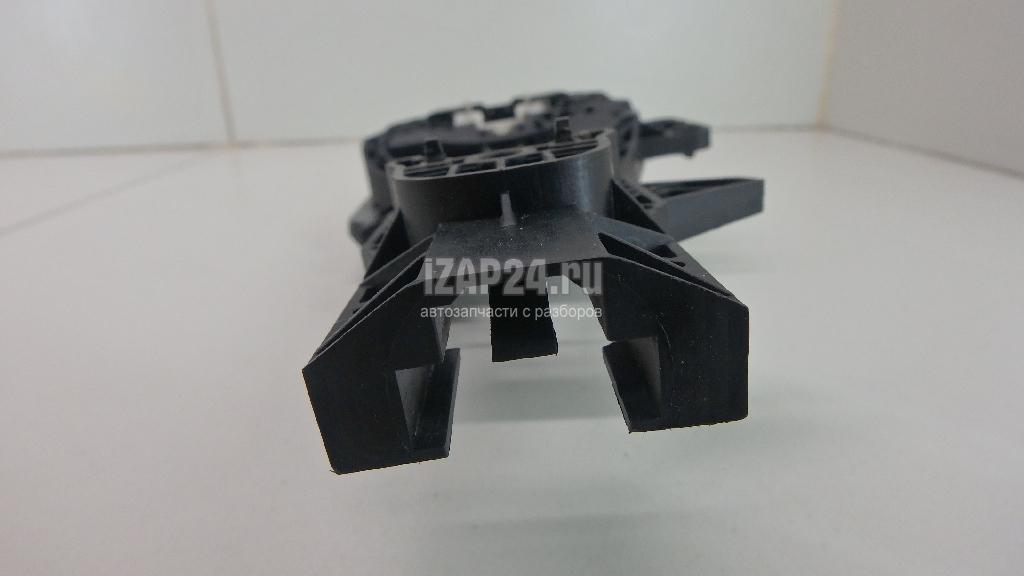 4L0839885H Кронштейн ручки VAG Q7 [4L] (2005 - 2015)