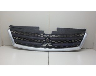 Решетка радиатора для Mitsubishi Outlander XL (CW) 2006-2012 б/у состояние отличное
