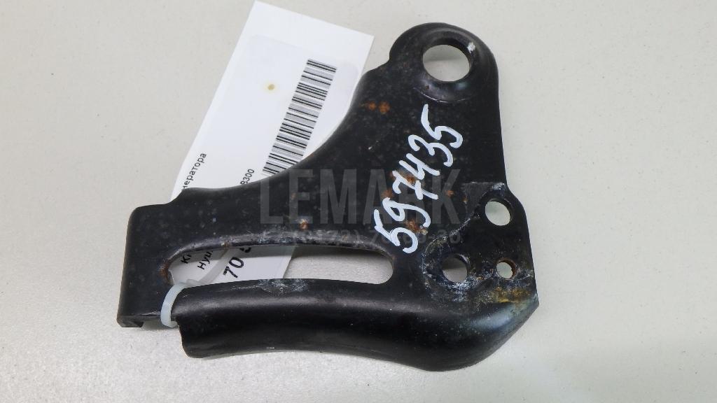 Кронштейн генератора 374602B300 Hyundai-Kia