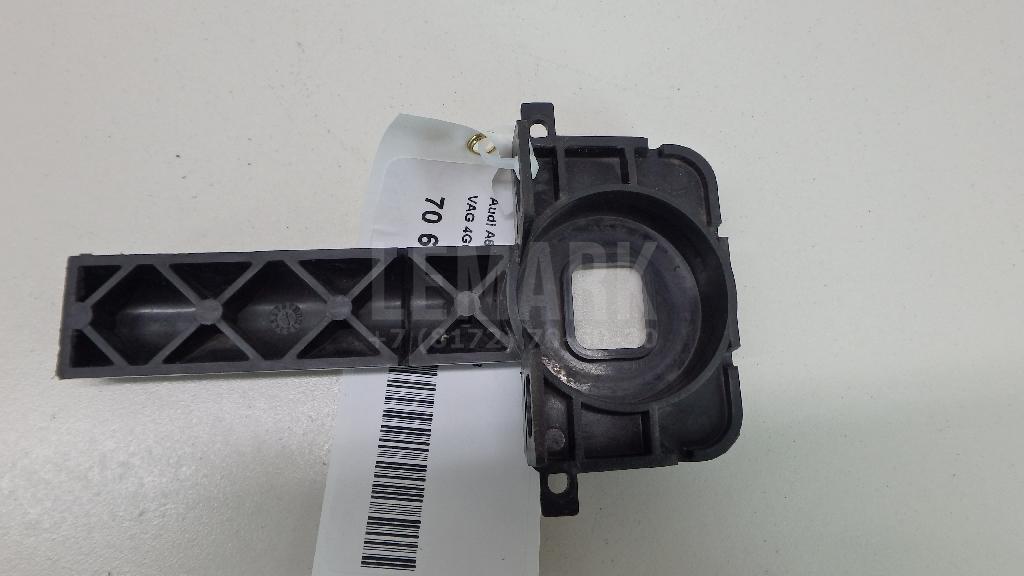 Кронштейн радиатора для  BMW X5 E53 2000-2007