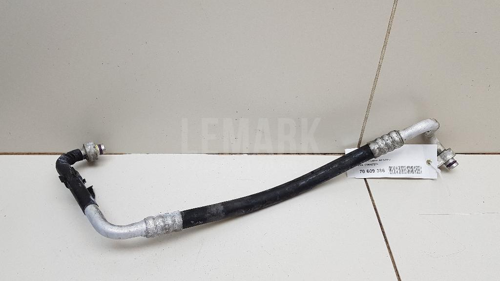 Трубка кондиционера 7P0820721H VAG