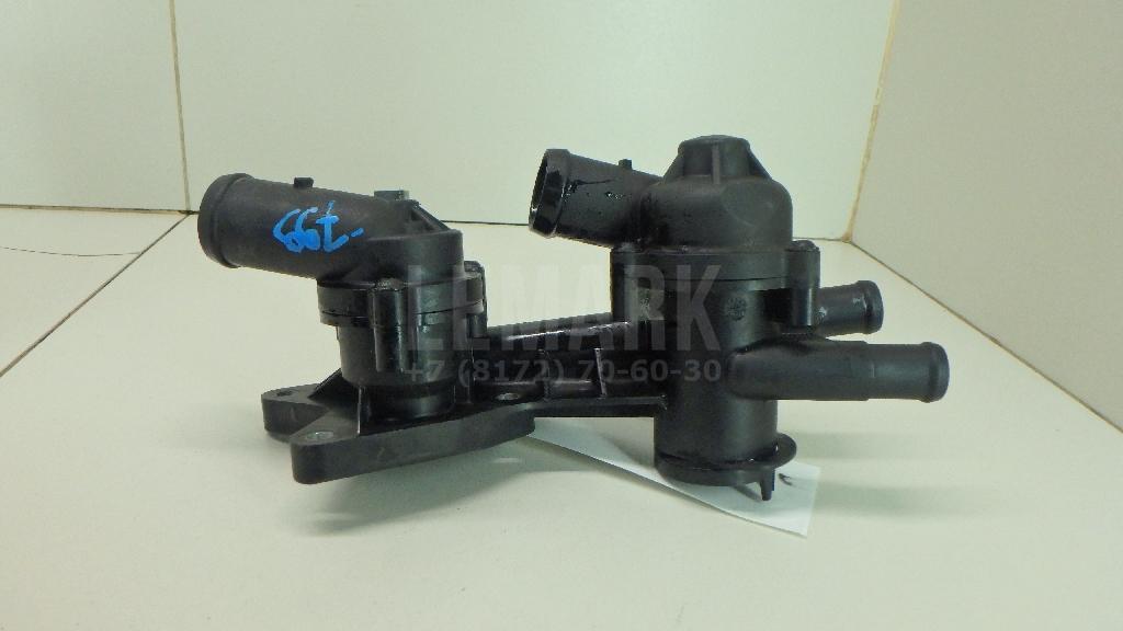 Корпус термостата для  Audi V8 1988-1994