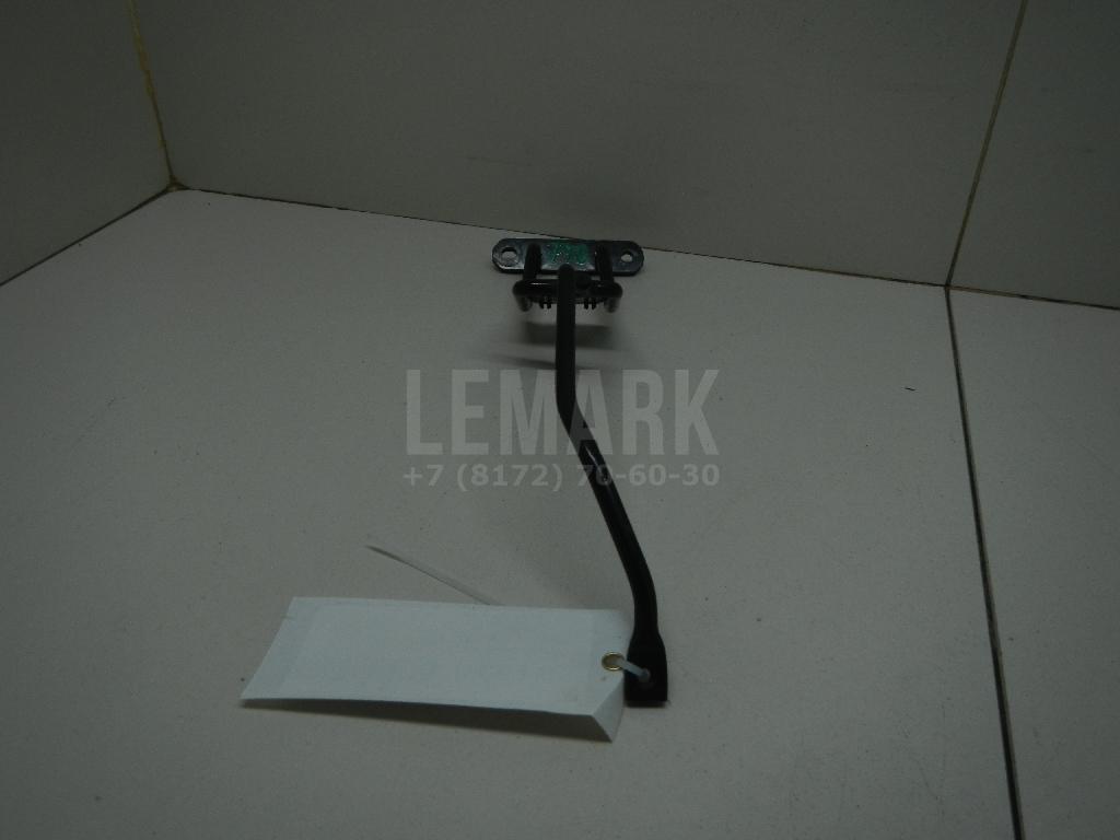 Кронштейн замка капота для  BMW 5-serie E60/E61 2003-2009