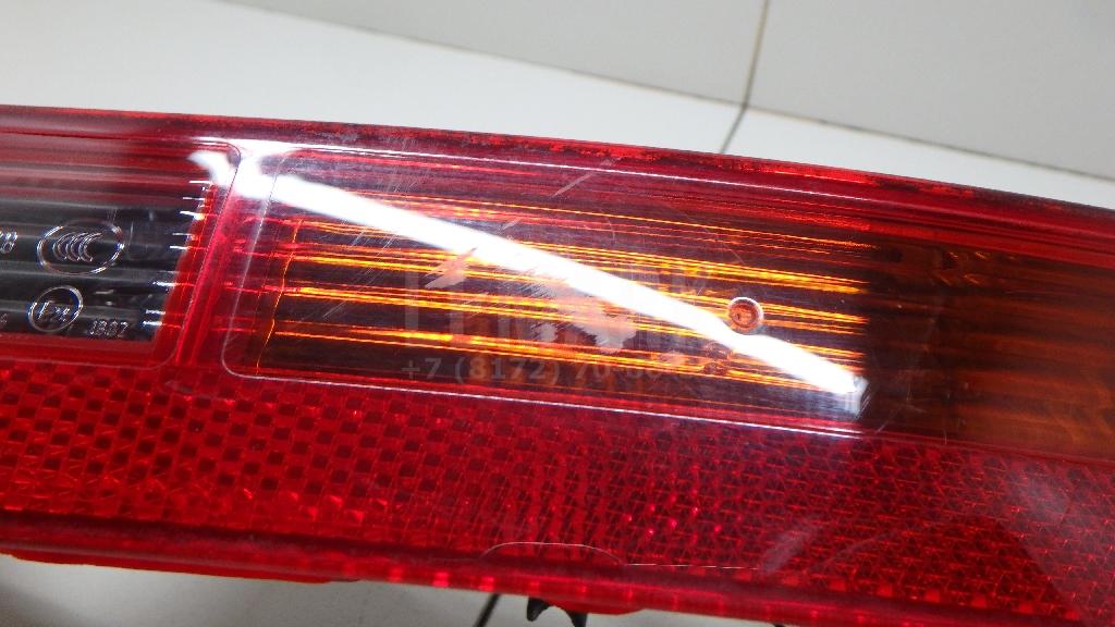 Фонарь задний в бампер правый для  Audi A4 [B6] 2000-2004