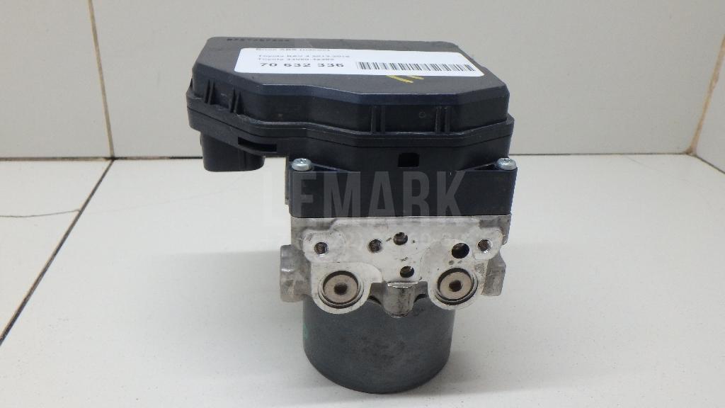 Блок ABS (насос) 4405042392 Toyota