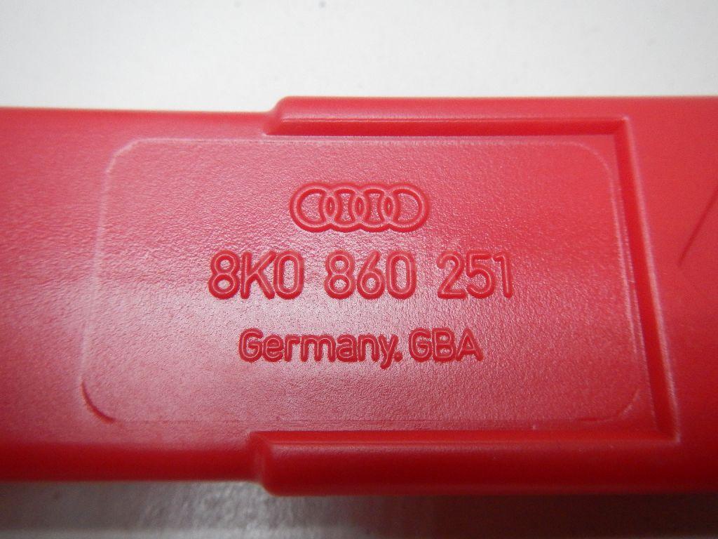 Знак аварийной остановки для  Audi A5/S5 [8T] Coupe/Sportback 2007-2016