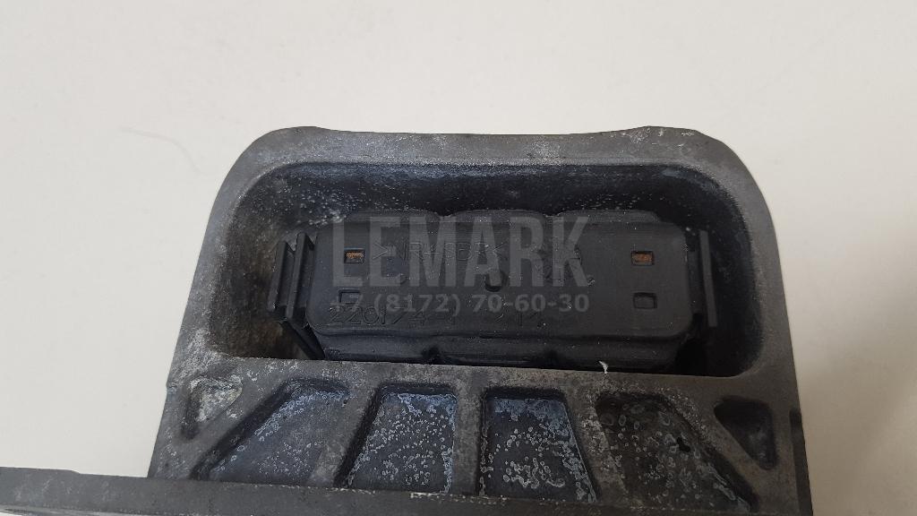 Опора КПП для  BMW X1 F48 2014-2022