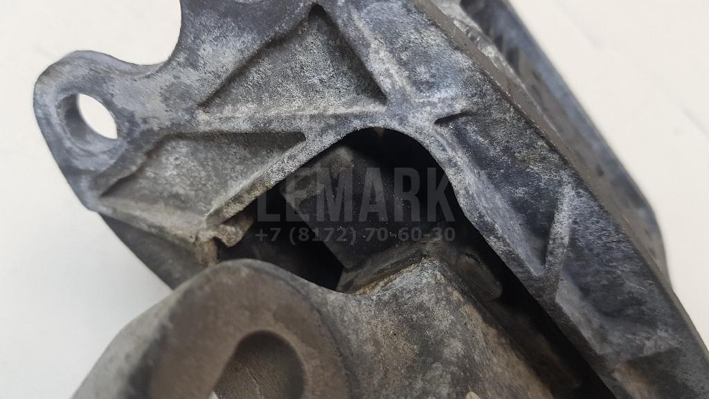 Опора КПП для  BMW X1 F48 2014-2022