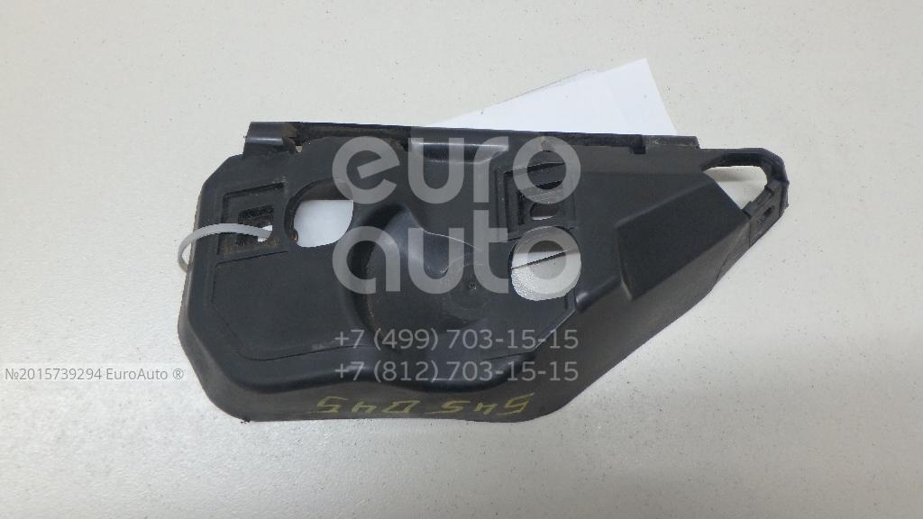 Направляющая переднего бампера правая для Volvo V50 2004-2012