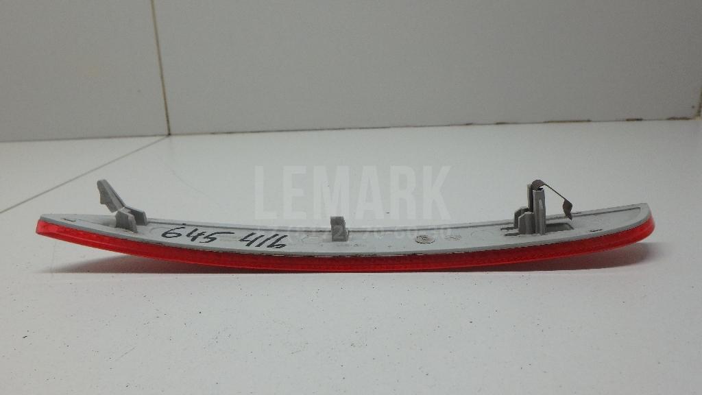 Отражатель в бампер задний правый для  Ford C-MAX 2003-2010