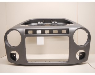 Рамка магнитолы для VW Amarok 2010> с разбора состояние хорошее
