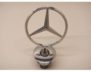Эмблема для Mercedes Benz W221 2005-2013 с разбора состояние отличное