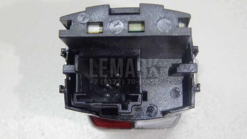 Кнопка аварийной сигнализации для  BMW 1-serie E87/E81 2004-2011