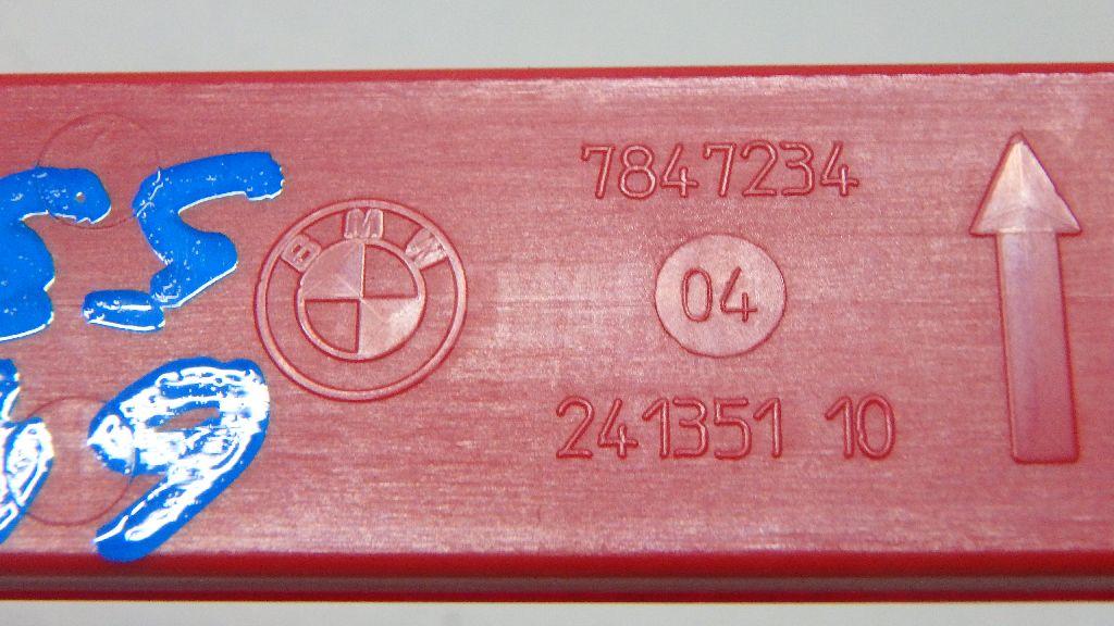 Отражатель в бампер задний правый для  BMW Z4 E85/E86 2002-2008