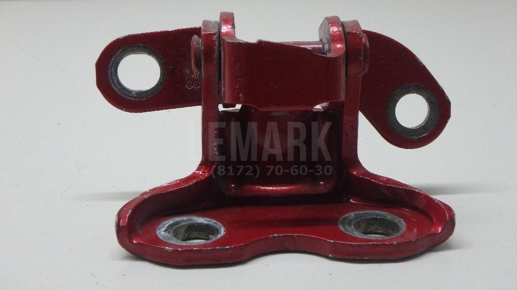 Петля двери задней правой верхняя 6875006010 Toyota