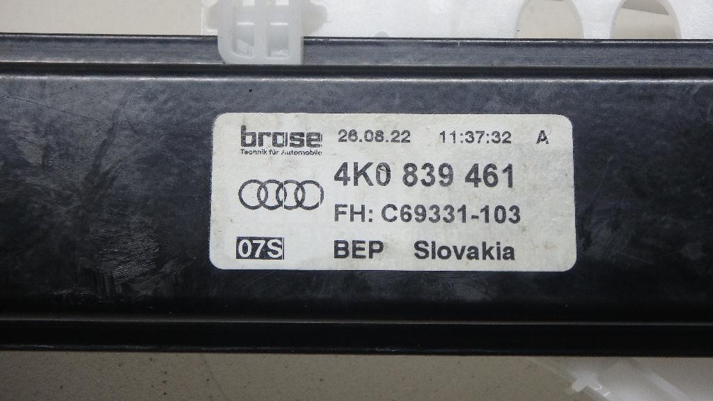 Стеклоподъемник электр. задний левый для  Audi A1 (8X) 2010-2018