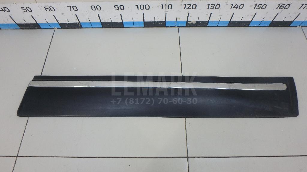 Молдинг передней правой двери 80870JE20B Nissan
