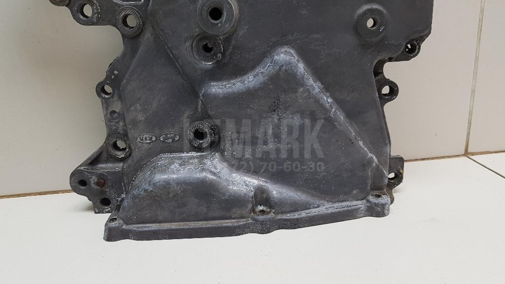 Крышка двигателя передняя 213502B000 Hyundai-Kia