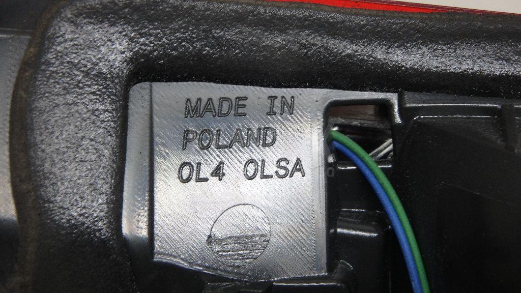 Фонарь задний внутренний правый для  Audi A8 [4H] 2010-2017