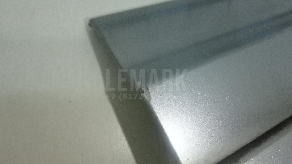 Накладка двери передней правой для  BMW 1-serie E82/E88 2007-2013