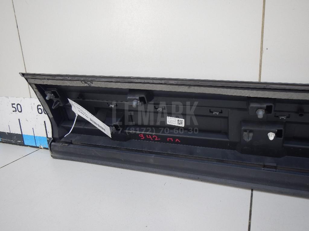 Накладка двери передней левой для  BMW 1-serie E82/E88 2007-2013