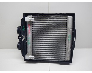 Радиатор масляный для BMW 7-serie F01/F02 2008-2015 с разбора состояние отличное