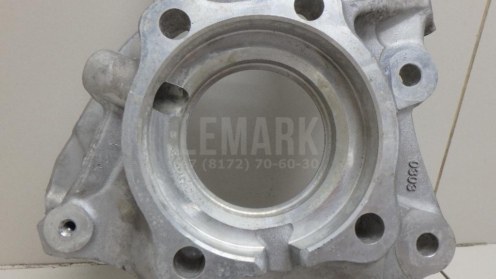 Кулак поворотный задний правый для  BMW 1-serie E82/E88 2007-2013