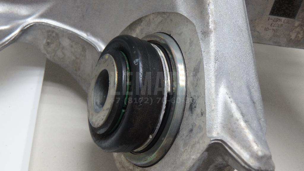 Кулак поворотный задний правый для  BMW 1-serie E82/E88 2007-2013