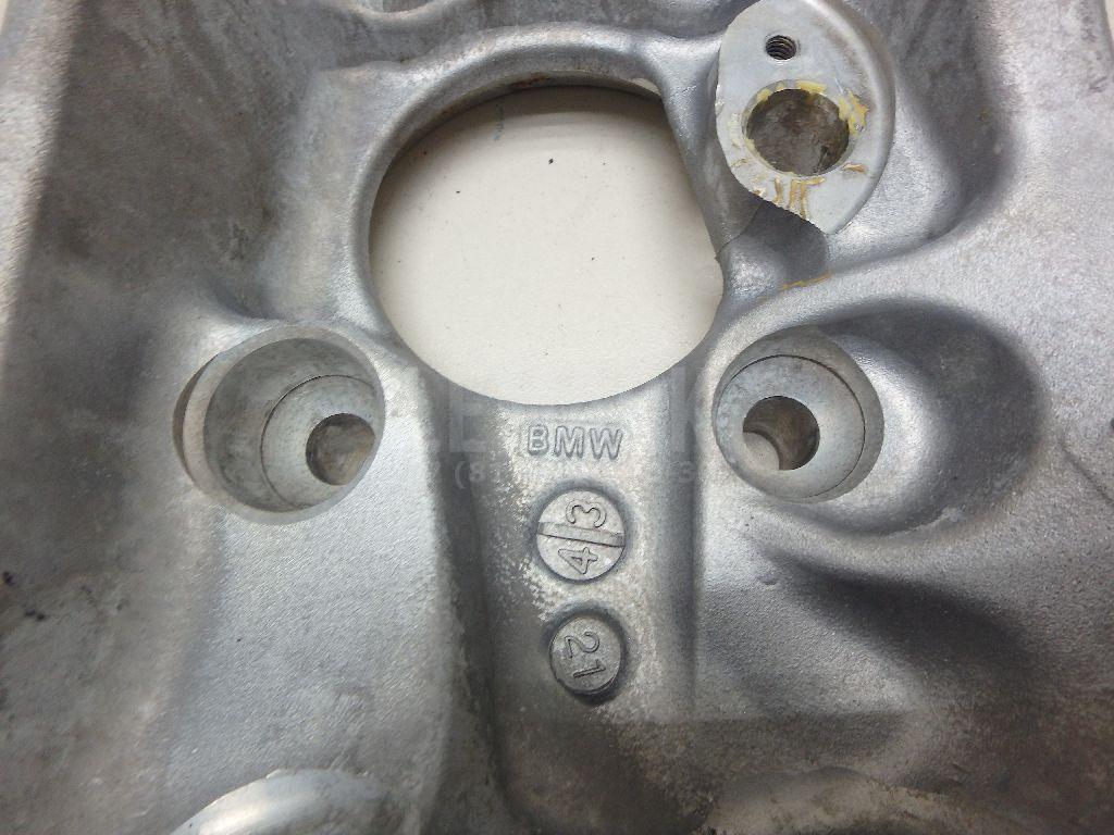 Кулак поворотный передний левый для  BMW 3-serie E92/E93 2006-2012