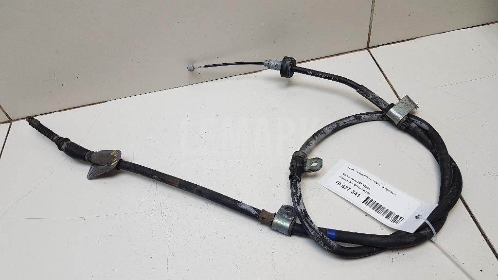 Трос стояночного тормоза правый 597703W200 Hyundai-Kia
