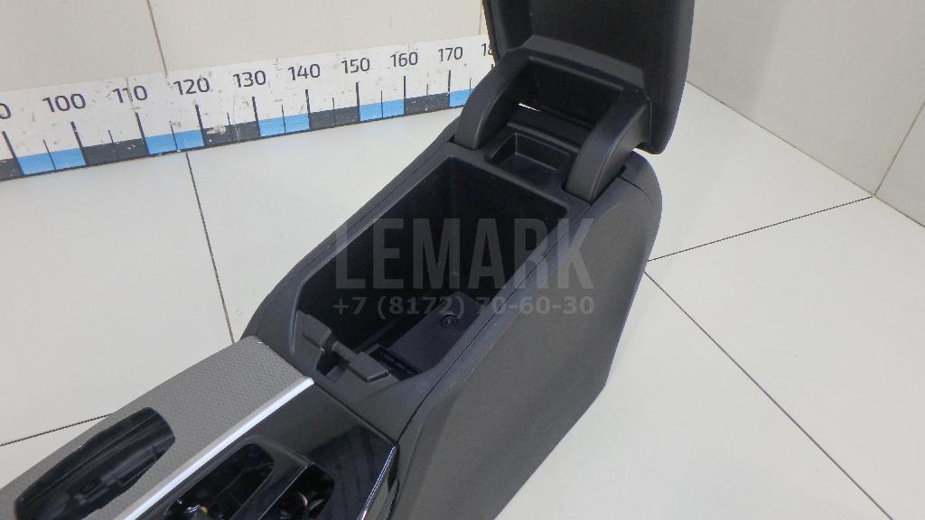 Подлокотник для  BMW X5 E70 2007-2013