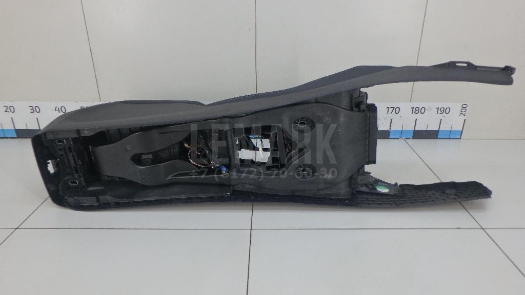 Подлокотник для  BMW X5 E70 2007-2013