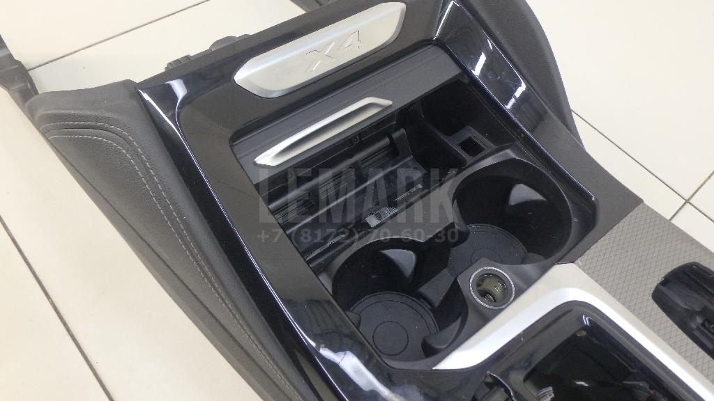 Подлокотник для  BMW X5 E70 2007-2013