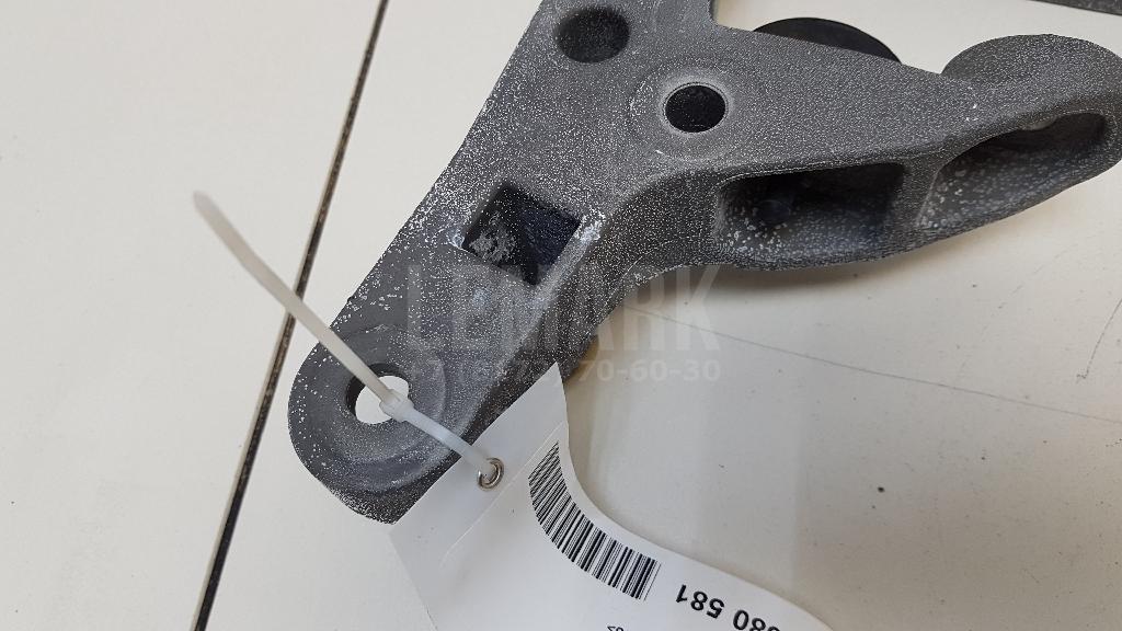 Кронштейн КПП для  BMW X1 F48 2014-2022