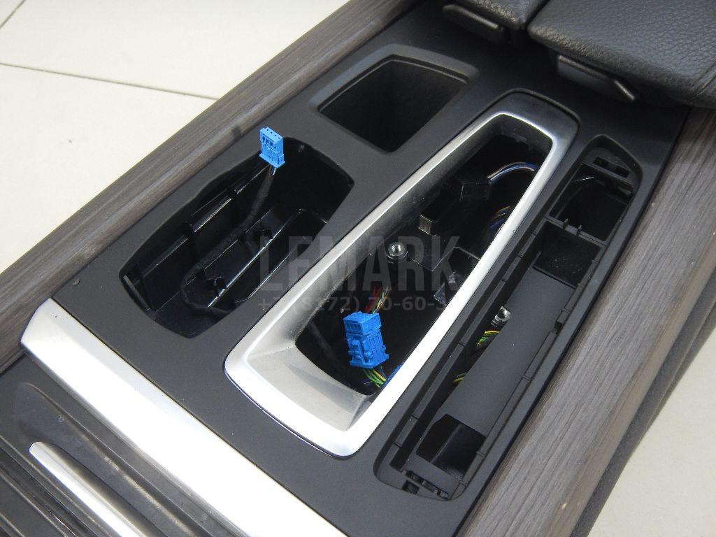 Подлокотник для  BMW X1 E84 2009-2015