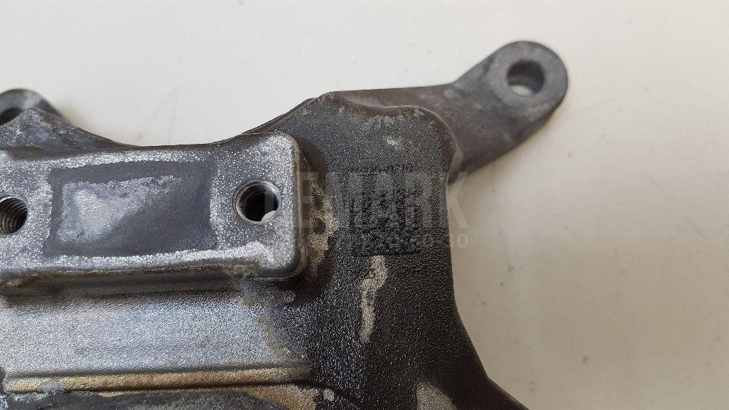 Кронштейн КПП для  BMW X6 F16/F86 2014-2020