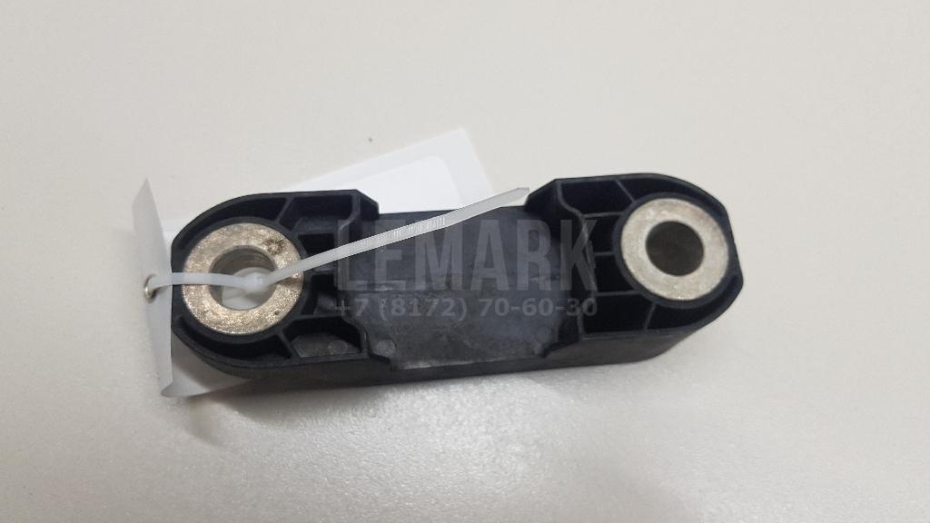 Кронштейн крепления переднего стабилизатора для  BMW 2-serie F22/F23/F87 2013-2020