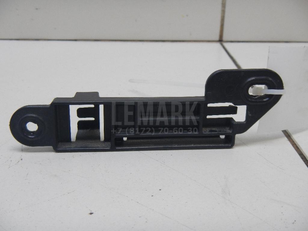 Кронштейн (сопут. товар) для  BMW 1-serie E82/E88 2007-2013