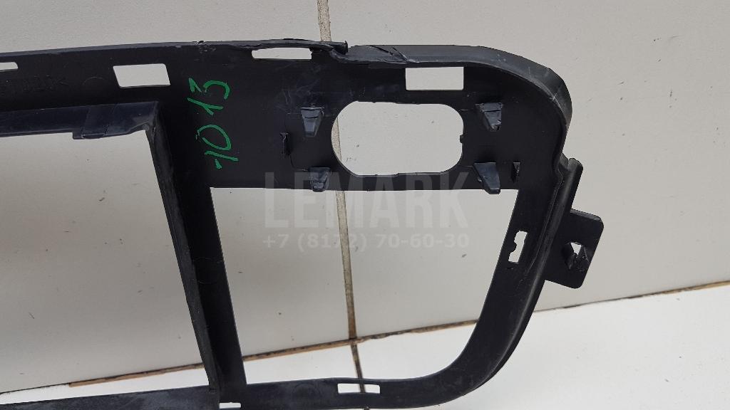 Рамка решетки в бампер для  BMW X2 F39 2018-2023