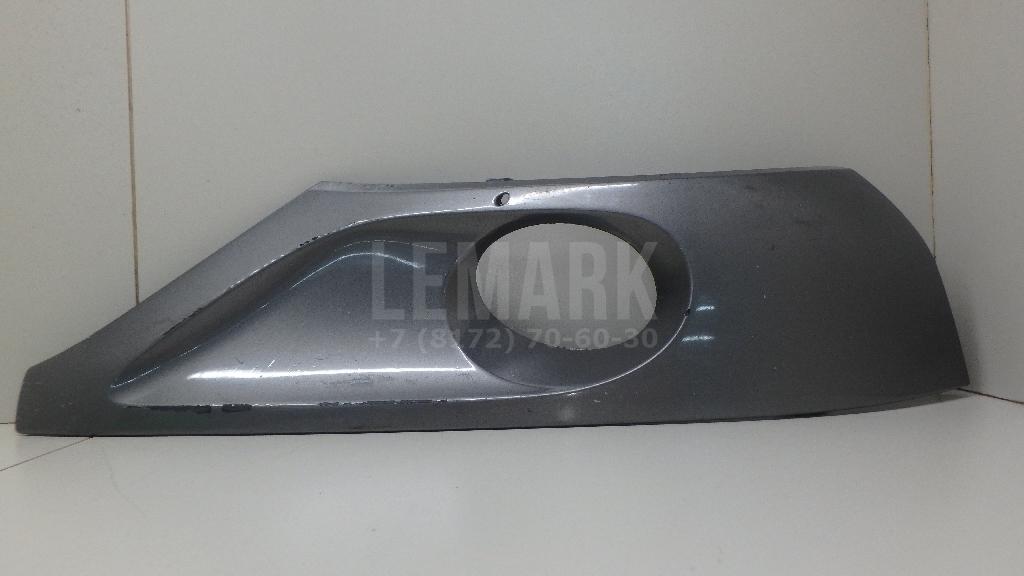 Рамка противотуманной фары правой 7P6807490B VAG