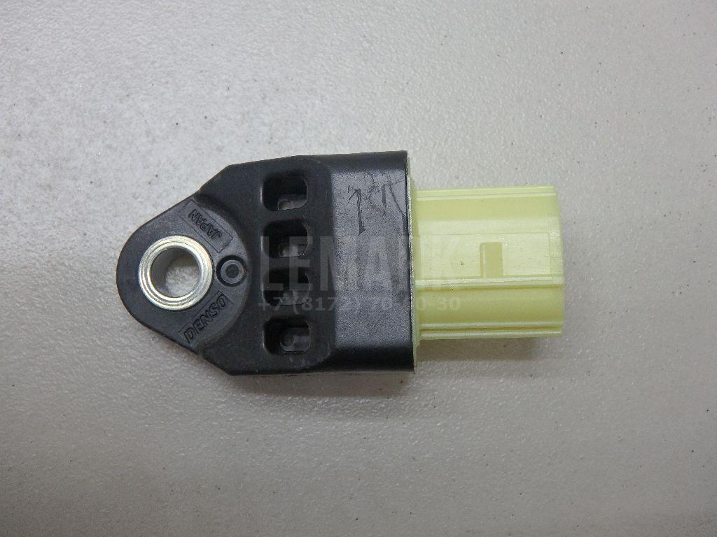 Датчик AIR BAG 8983112030 Toyota