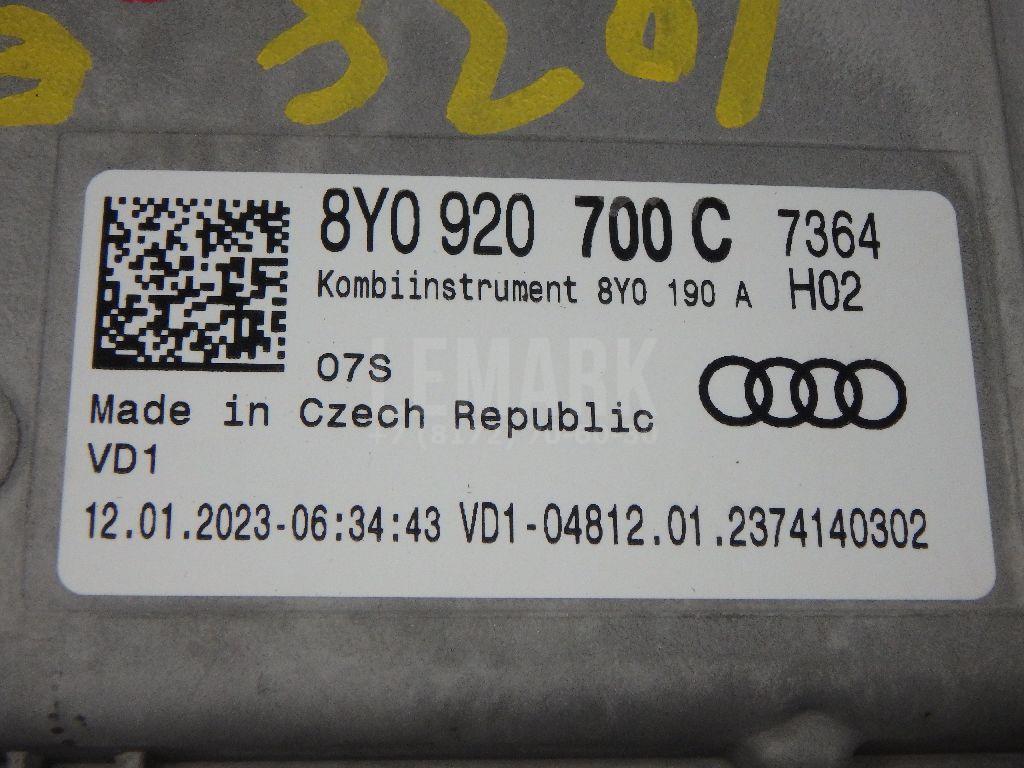 Панель приборов для  Audi R8 2007-2015