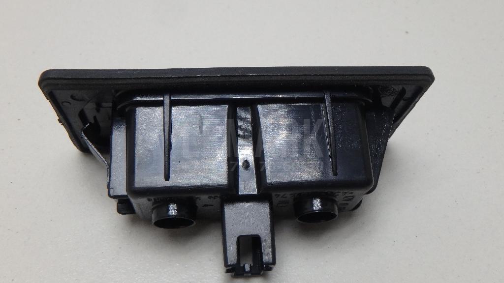 Фонарь подсветки номера для  BMW 3-serie E92/E93 2006-2012