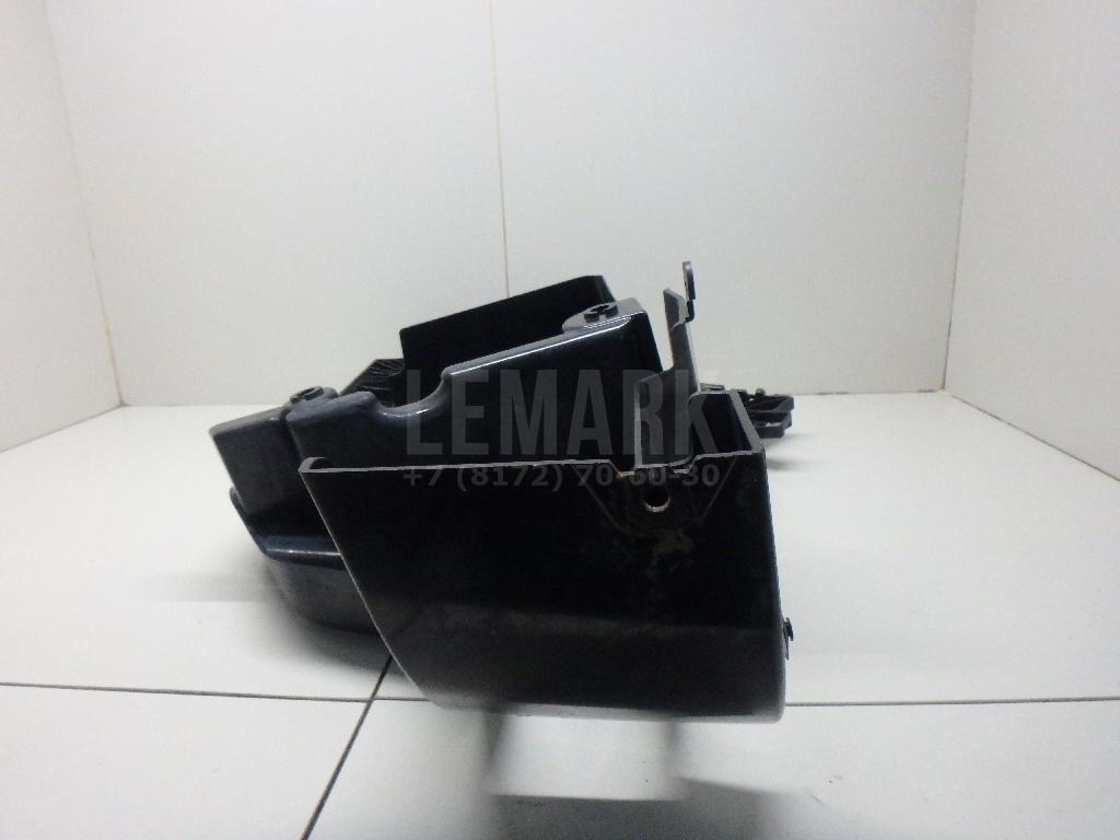 Кронштейн заднего бампера левый для  Citroen C4 2004-2011