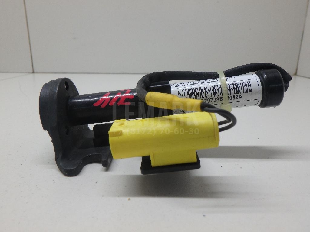 Пиропатрон для  BMW 6-serie E63 2004-2009