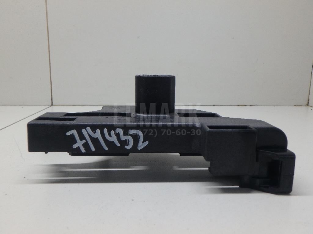 Кронштейн радиатора для  BMW 7-serie F01/F02 2008-2015